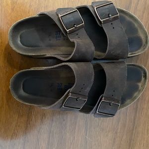 Birkenstock sandals size 37. Good for 6.5/7